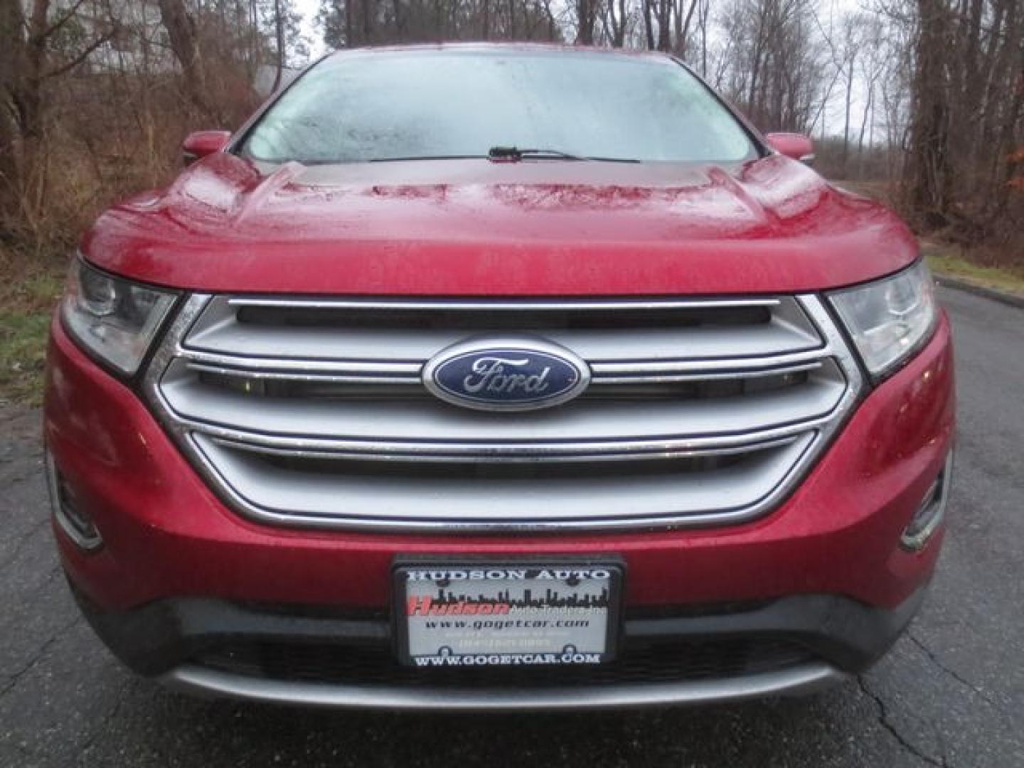 2016 Red /Black Ford Edge SEL AWD (2FMPK4J85GB) with an 3.5L V6 DOHC 24V engine, Automatic transmission, located at 270 US Route 6, Mahopac, NY, 10541, (845) 621-0895, 41.349022, -73.755280 - Photo#2